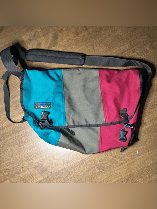 L.L. Bean Other - Timbuk2 x LL Bean Messenger Crossbody Bag Purple Blue Gray USED Good Condition